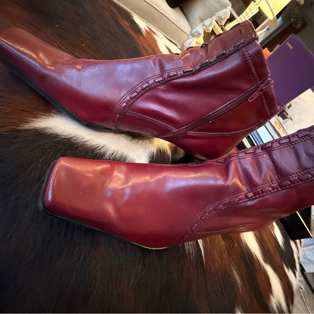 FRANCO SARTO BURGUNDY LEATHER BOOTIES - SZ 11 - Picture 6 of 8